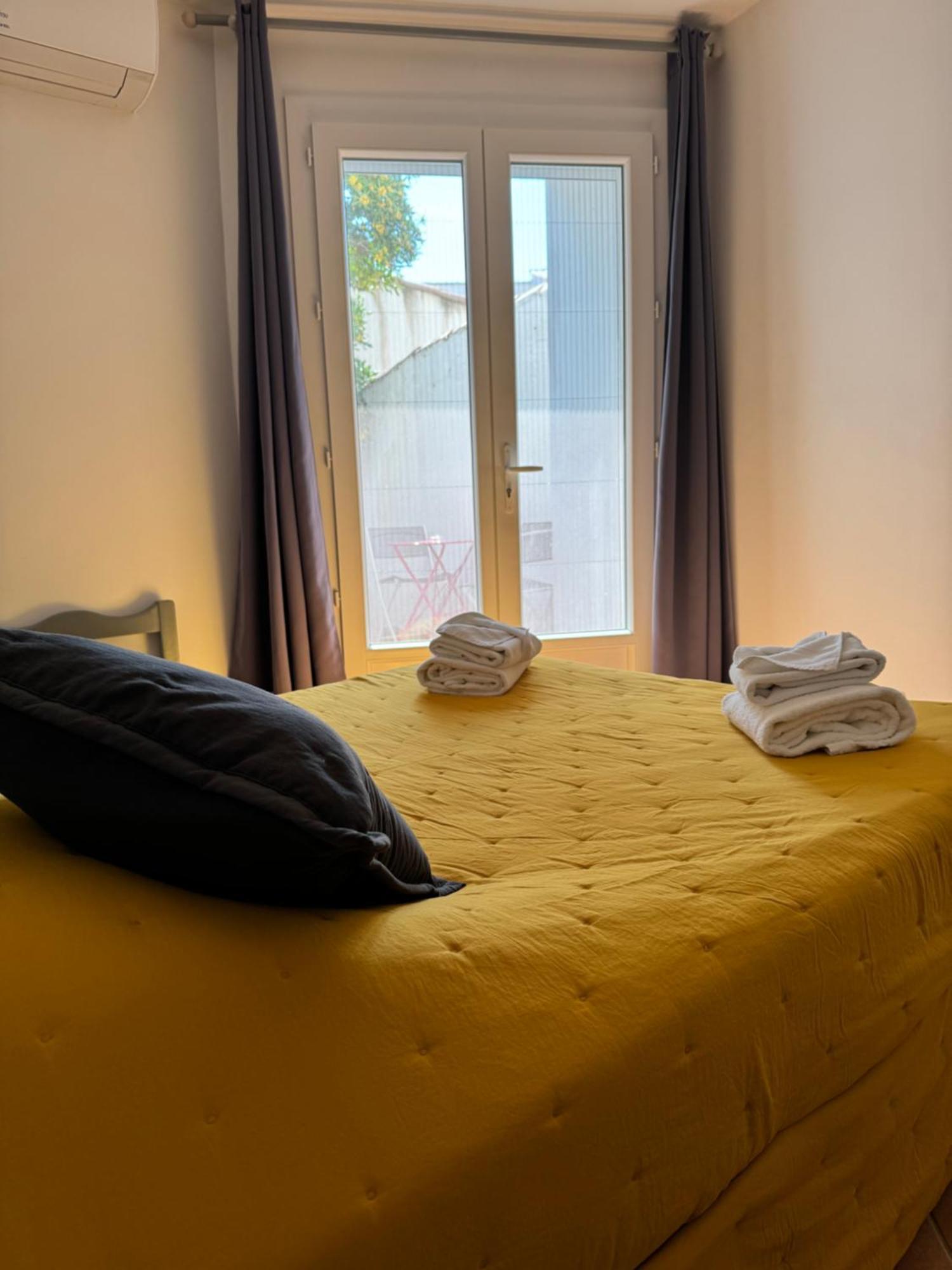 Hotel Le Fangassier Saintes-Maries-de-la-Mer Esterno foto