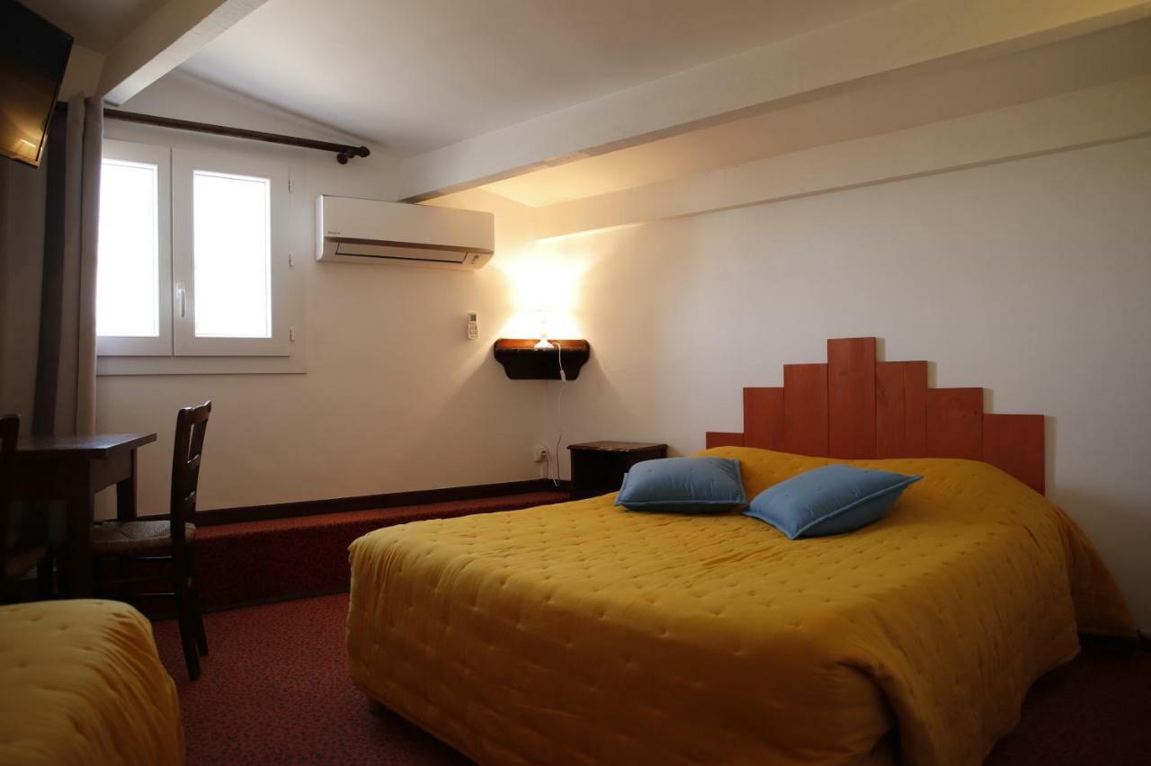 Hotel Le Fangassier Saintes-Maries-de-la-Mer Esterno foto