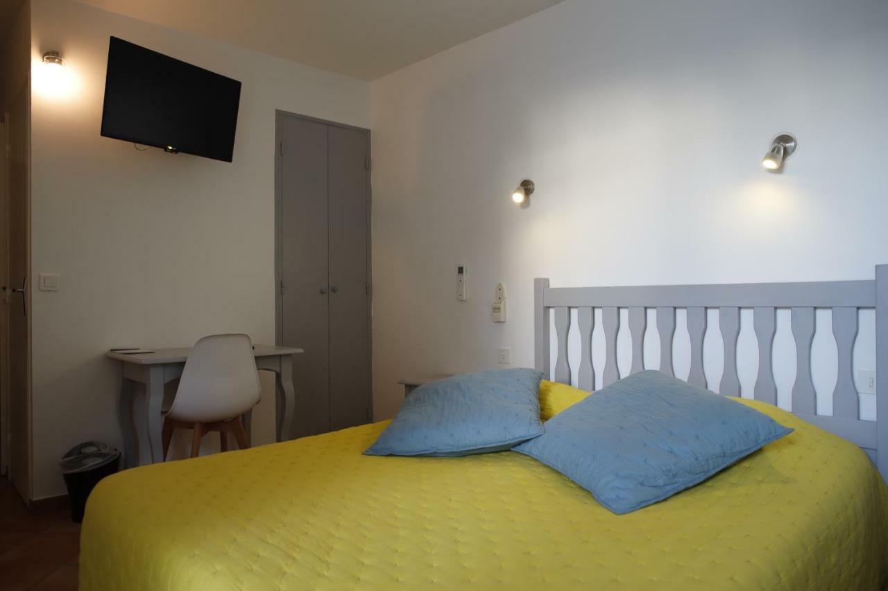 Hotel Le Fangassier Saintes-Maries-de-la-Mer Esterno foto